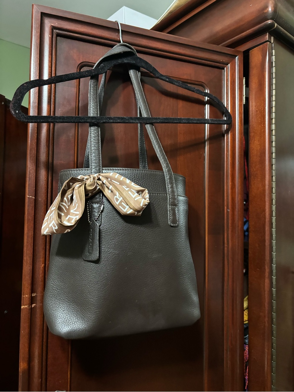 vintage leather coach Sonoma made in Costa Rica